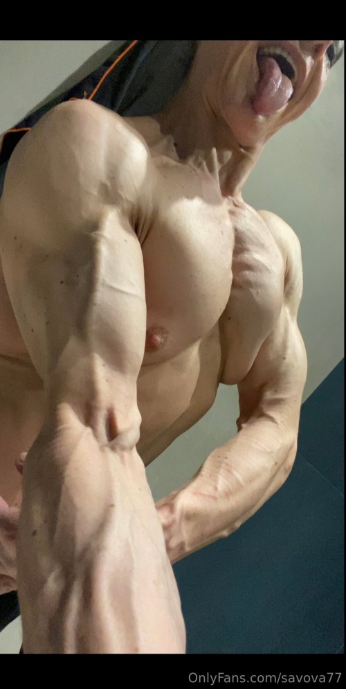1242x2469_478bddeeb8fbdb737c0e622465e66550c9bf01a08a352dfc.jpg