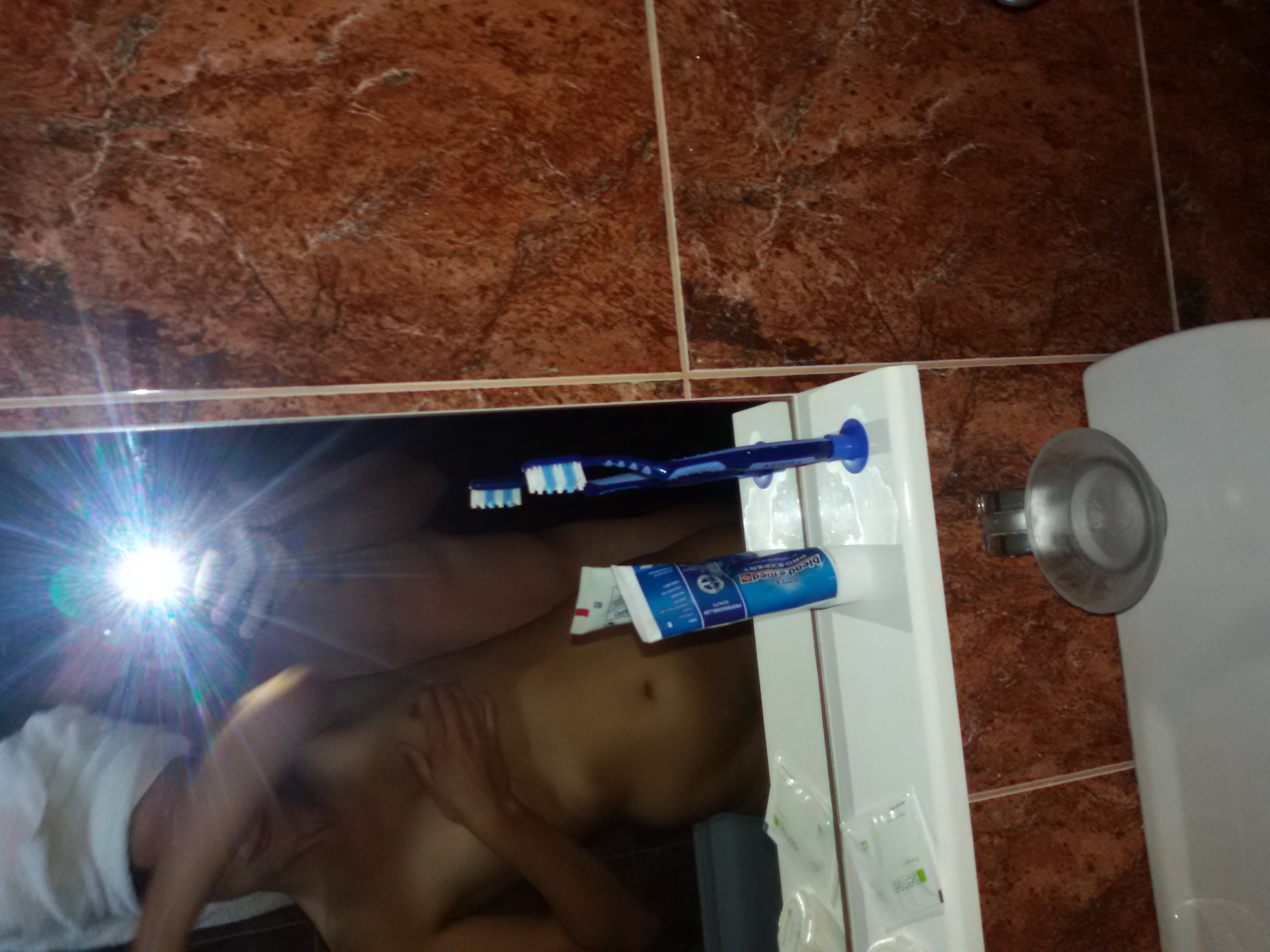 [000240].jpg
