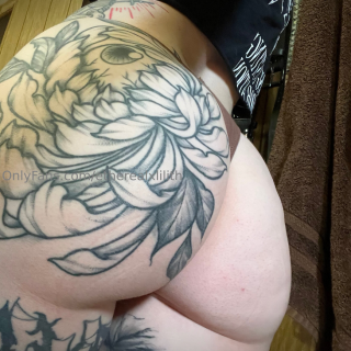 22-03-57-OnlyFans96d356acdcd71895