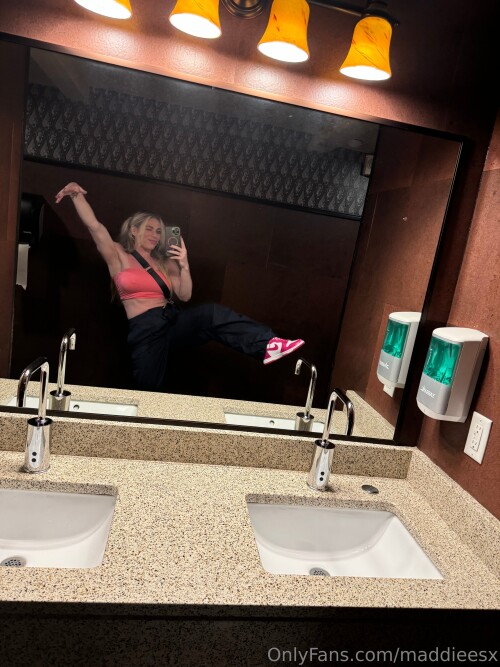 3840x5120 974ccc066afa7273ac3d5c250d5f495f