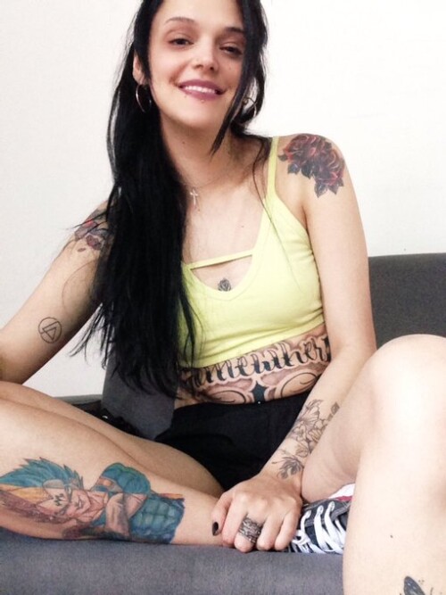 2dcd16a823a0569e9bdd72118086d764.jpg