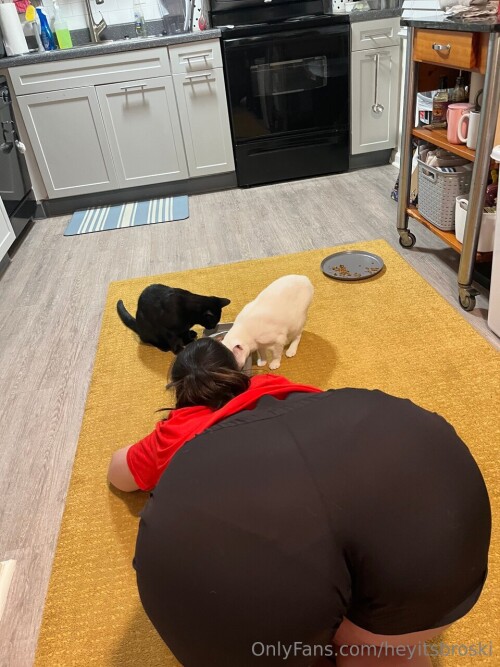 960x1280 34031ab5567a77d84ab7021f813e43ea