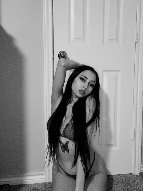 Moondustkiss mooneesings