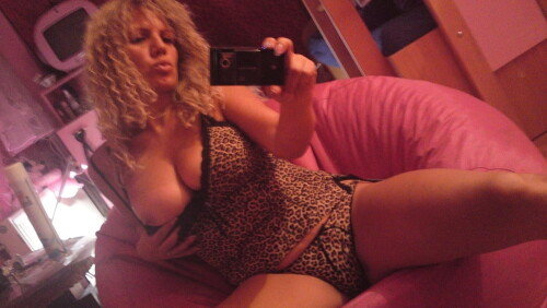 4d92de76ab3d870ab552557f9884b7cd.jpg