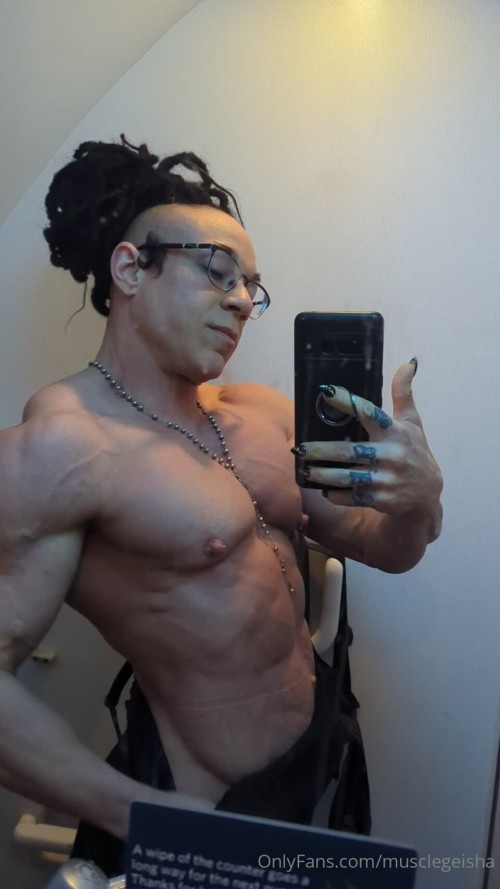 960x1707_b6efc952a4e696cba18b7b10a6fe68f0_frame_12d4dd760d341357de.jpg