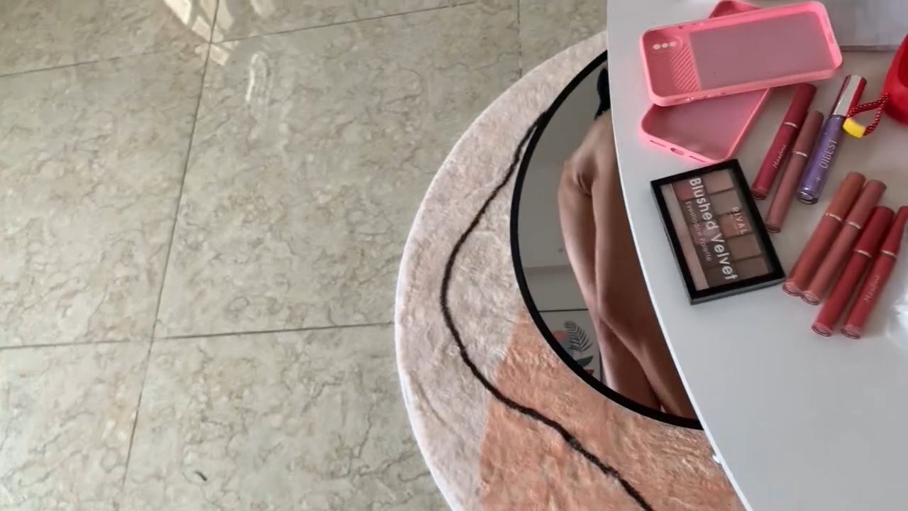 Butt Bunny - butt.bunnyy