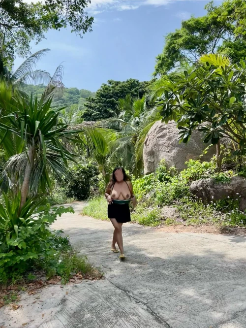 back-to-the-outdoors-after-a-while-v0-73ue0u2ry01e160370bc1219ebd59.webp