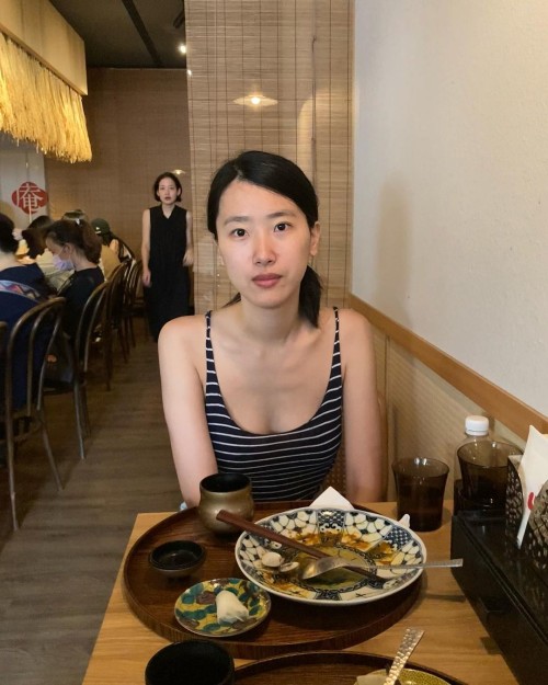 51113291561 d74f9292ac h