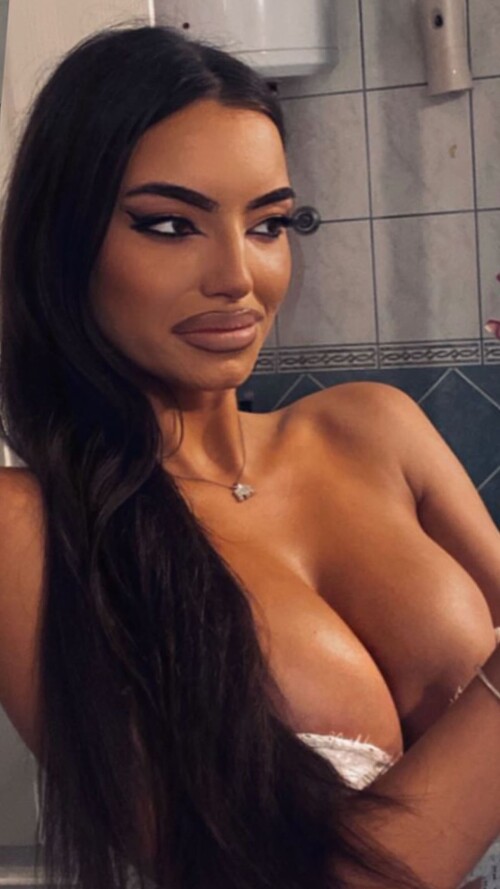 e4ae1df0a19fef9c3da23c132a3d029e.jpg