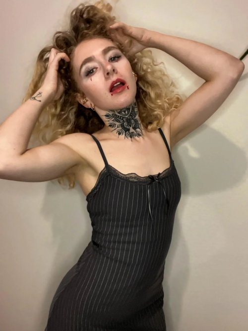 hi-babes-i-got-a-treat-for-you-today-check-out-my-telegram-v0-14qn9fsknxwd17859f3b02b752a4d.png
