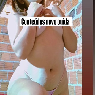 morenah__delxs---frame-at-0m1s1e194df84713d072