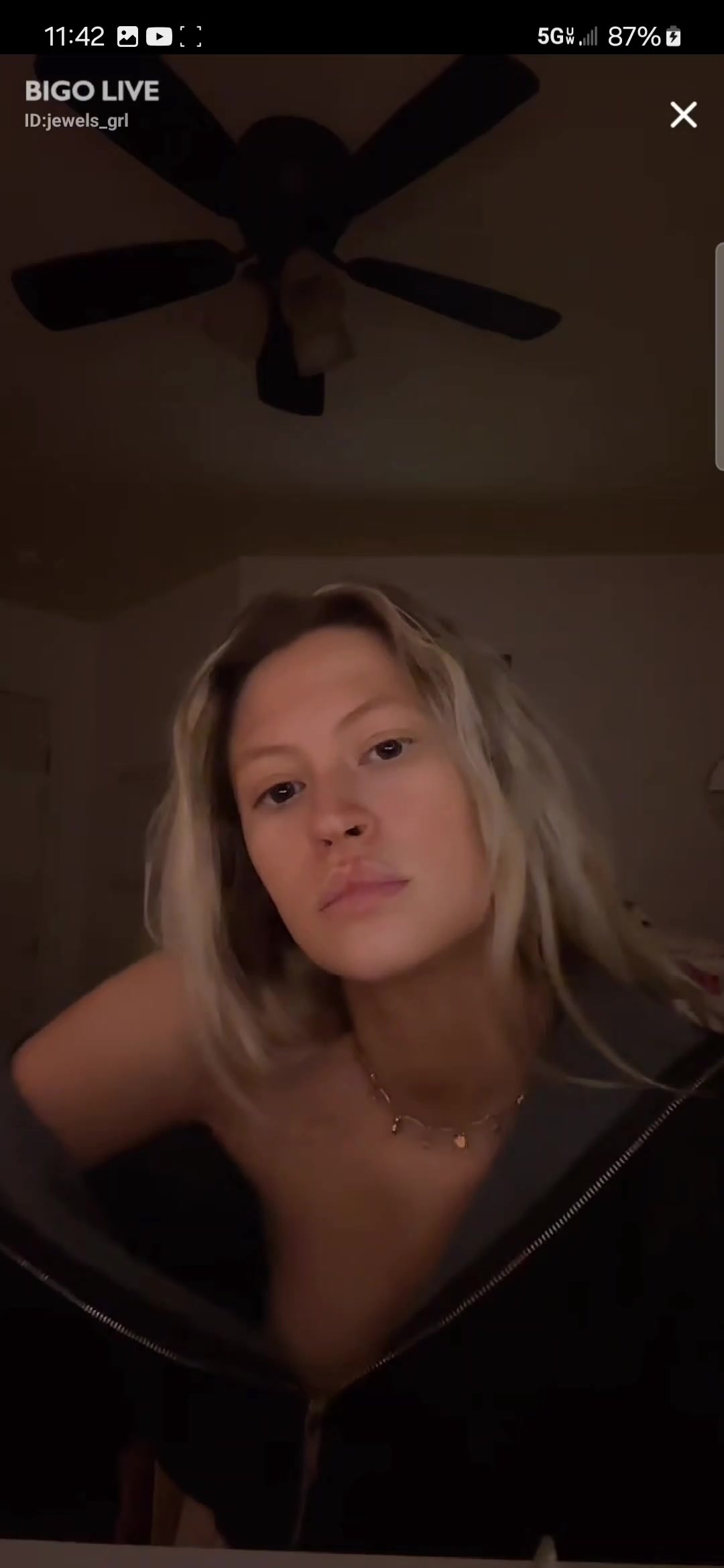 1000032999.mp4