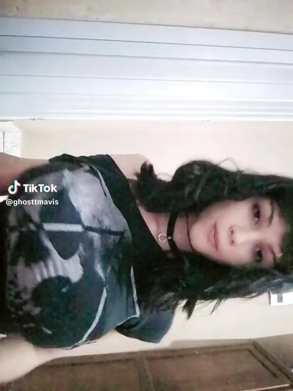 934bd936f918eecc2b70e1d0d4d14efb.mp4