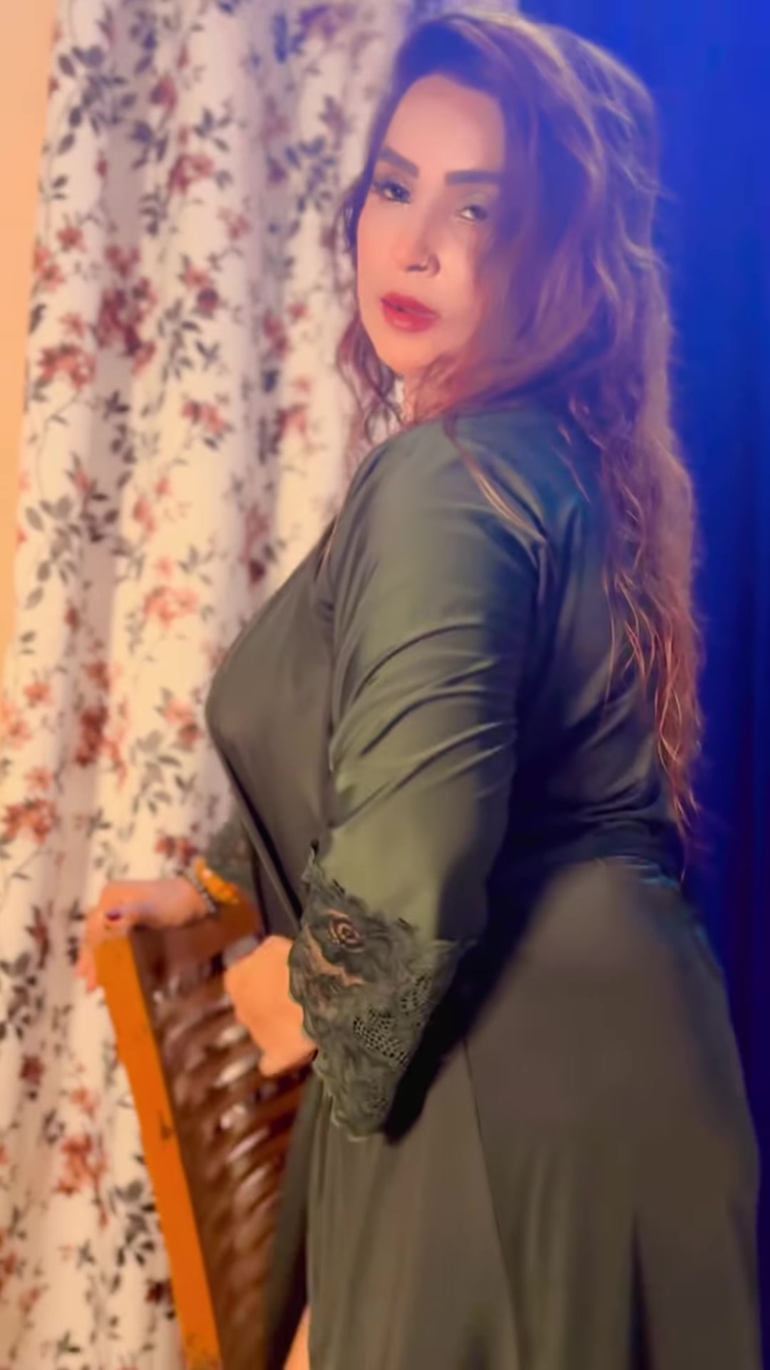 #MaryAankhonmeinAnsooDekeMuskuratiHo #poojasingh_follow #trending #poojasingh_follow.mp4