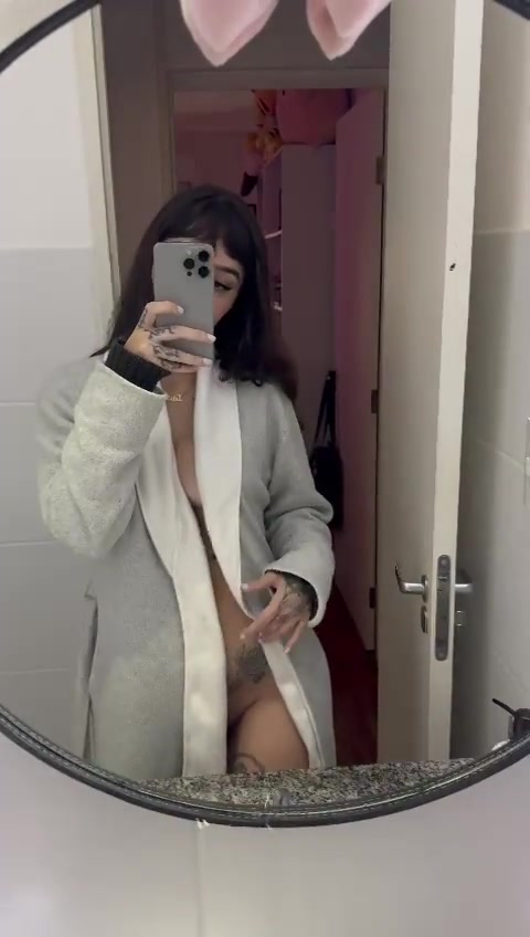 caputile_434869_20250324221607_668722_b8e9ec_hd.mp4