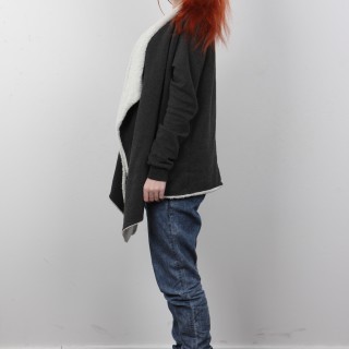 003_033fb41a75b50cedf7