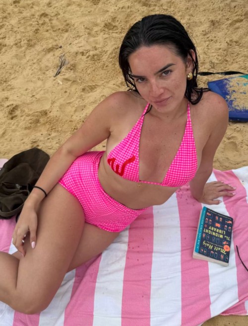 05CDA4E6 B6FA 4A2B 90E1 E872DAEC939E