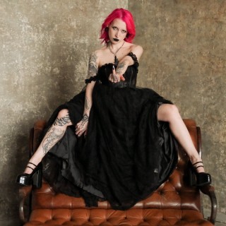 08-WEB-HISTORY-HD-MOH-_XE50720