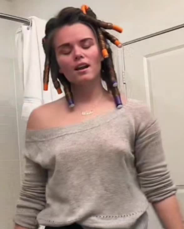 100000014913adf30bc00d2f9a.mp4