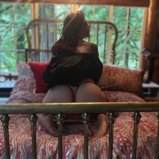 100000072898ef0edfe5d4747e