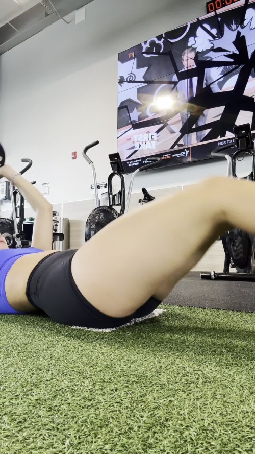 1000003569cdea43b9c43b0b8a.mov