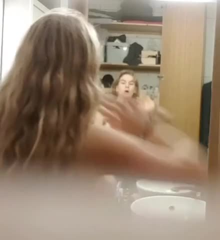 100000499359c6b137897b80fe.mp4