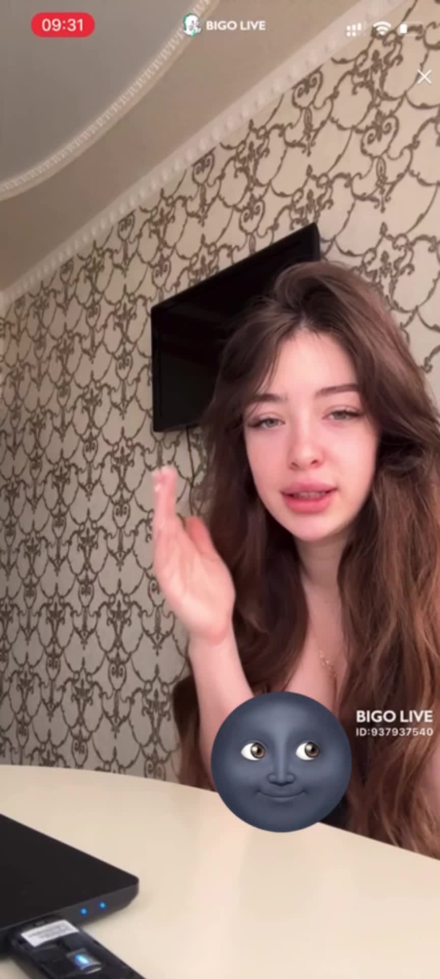 1000005240ae1078062fb2dc36.mp4