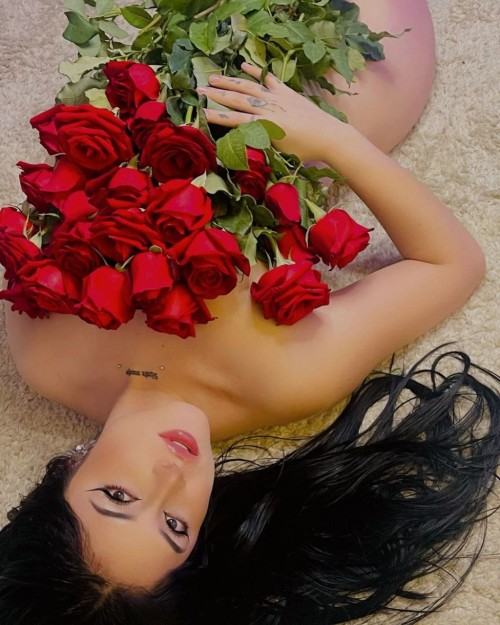1000009075465eeb64bb07180c.jpg