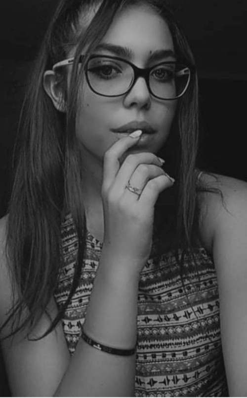 1000009418669e063bcb91cc21.jpg