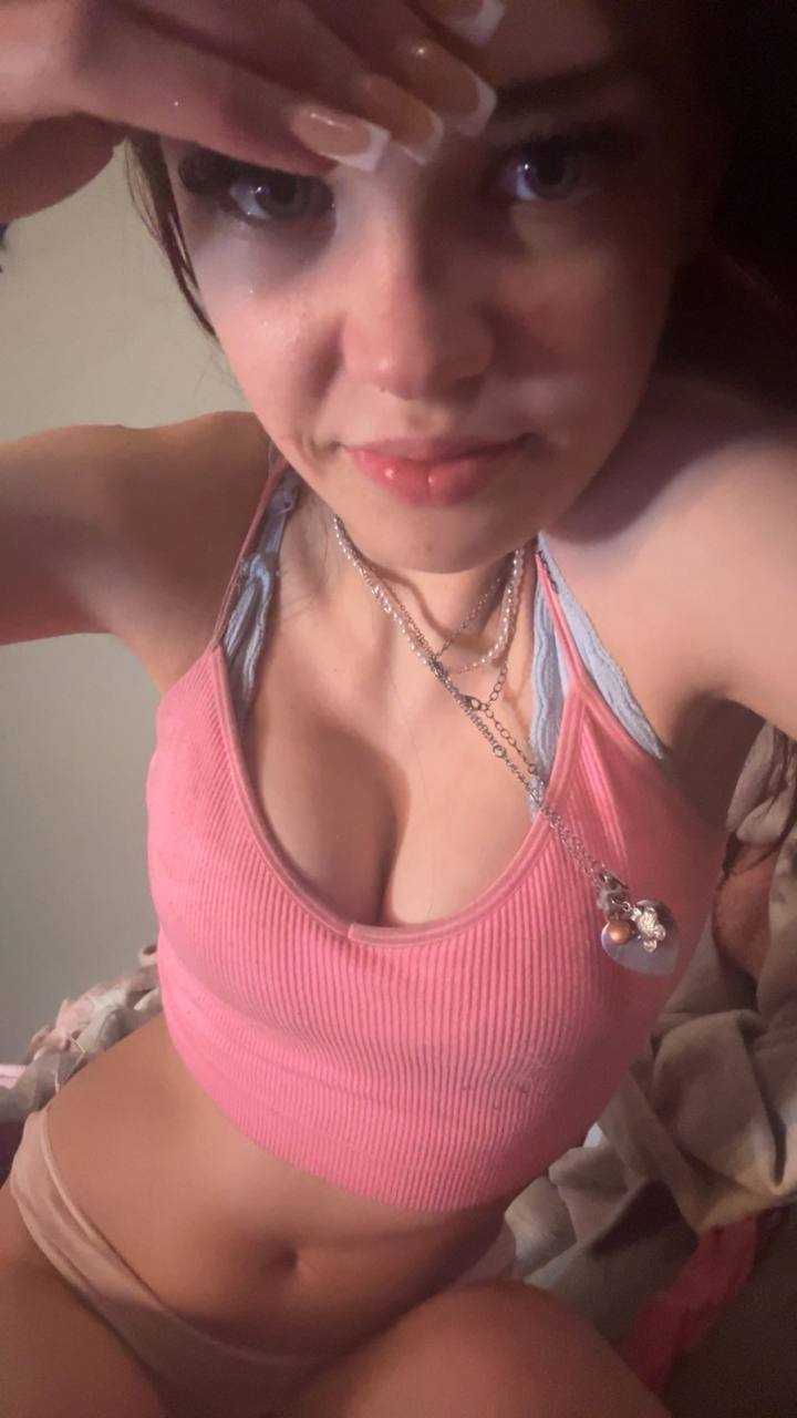 Ellie liptrot/liiiiiipo0o