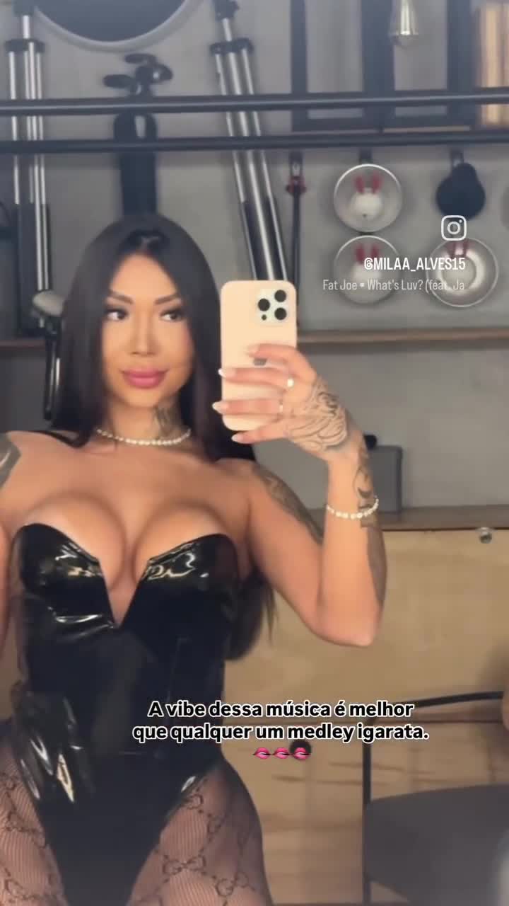 10000151889da4e67e7984e678.mp4