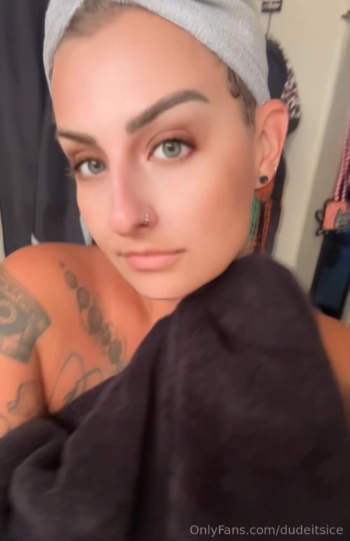 1000015982d7e42b1cea91d33c.mp4