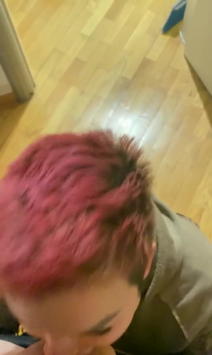 1000016698f48f8a2d889af0d9.mp4