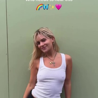 1000018704594606cb32c31c27