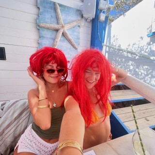 100001870681d6f4bf8c4756cd