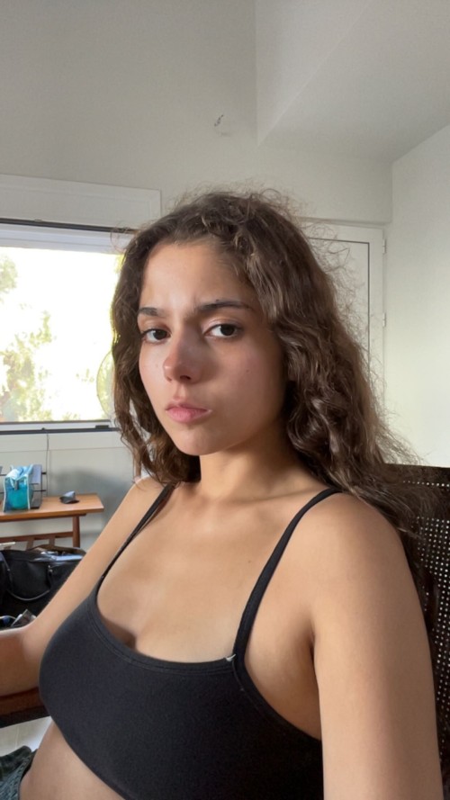 1000018748d7a14b76b6bbf069f828c15cd9895ad0.jpg