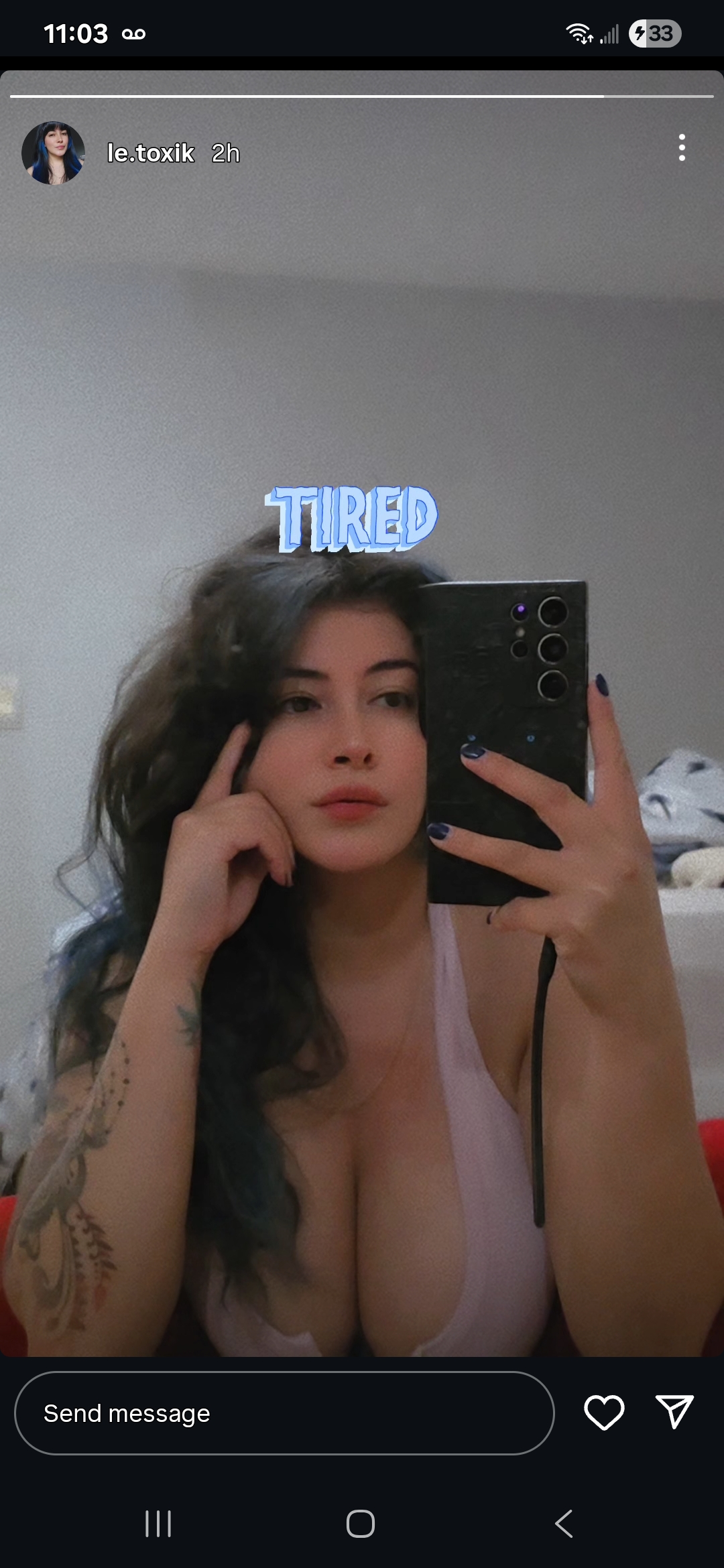 le.toxik AKA toxikath AKA Colombian girl with massive tits (Instagram)