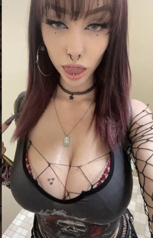 10000388567770ae690fa60a0f.jpg