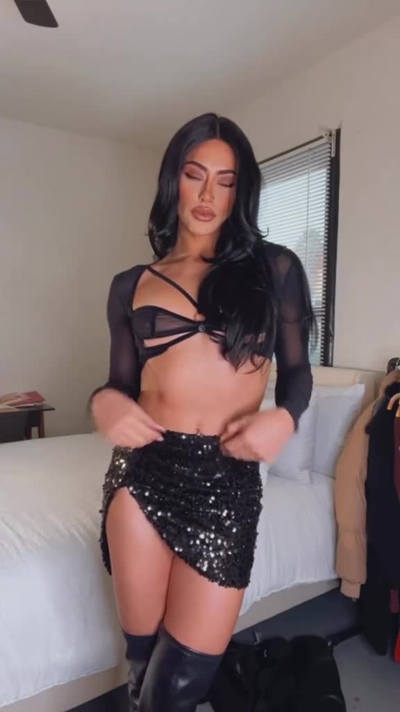 10000838171cd89ee75f995fd1.mp4