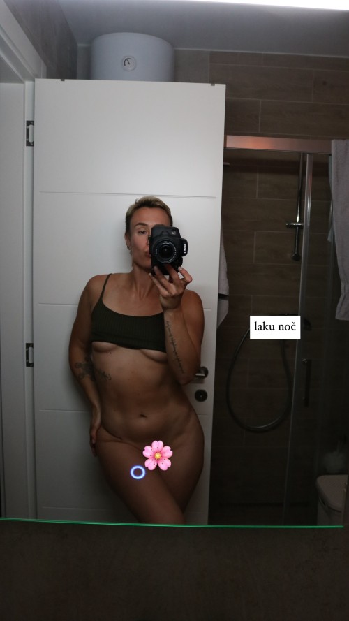 10000984160d79446b01cfcc2f.jpg