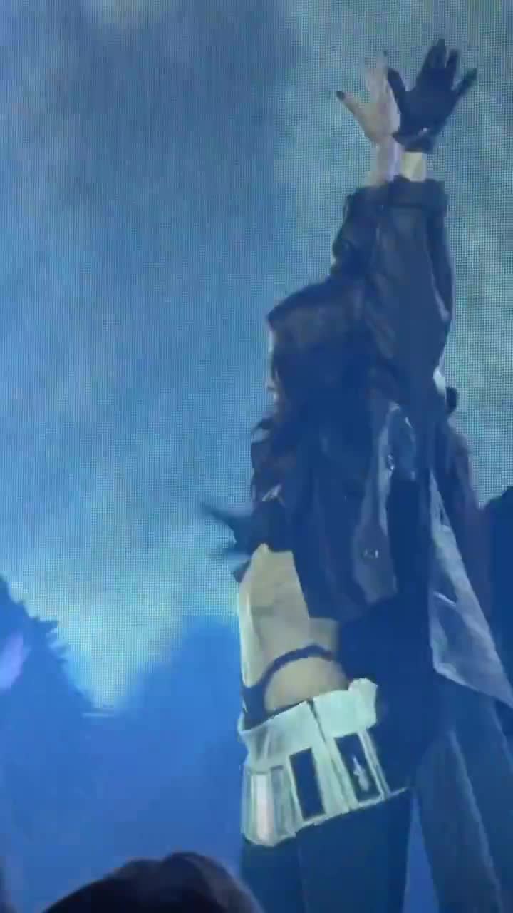 1000110875cd9702307c001610.mp4