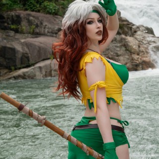 100012849131be070892f9dadb