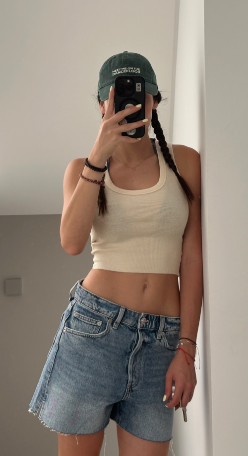 1000129627940ac0336c168c38.png