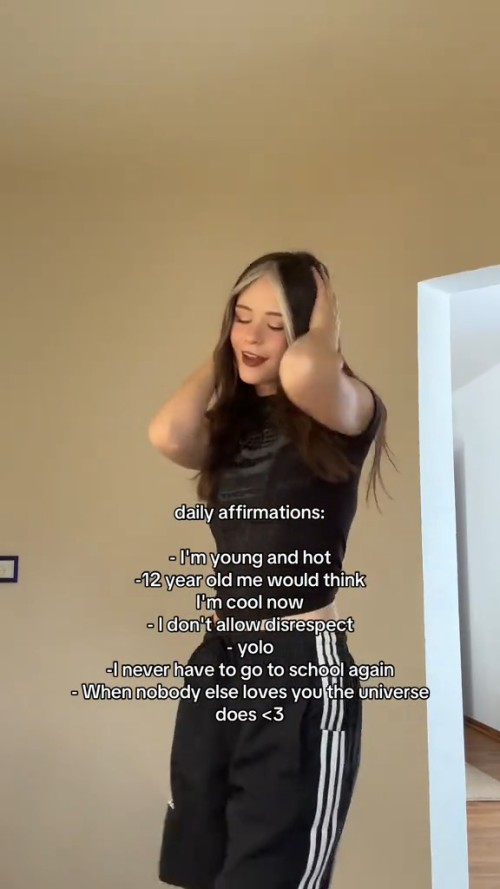 1000139197603a24d1195c01d2.jpg