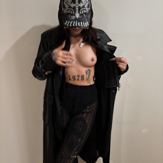 1000168119bc8c19975c1ee853