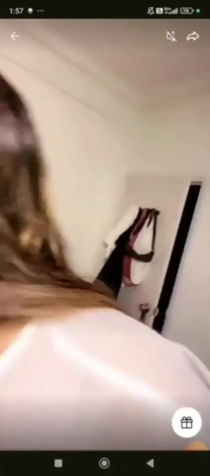 1000208522ee75613d9eb23421.mp4
