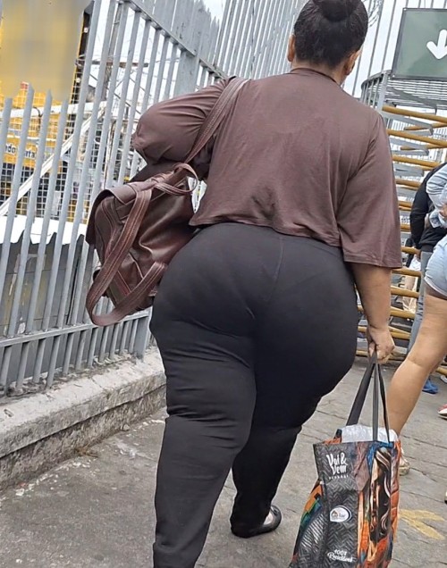 10002924906656d0e85fa8efda.jpg