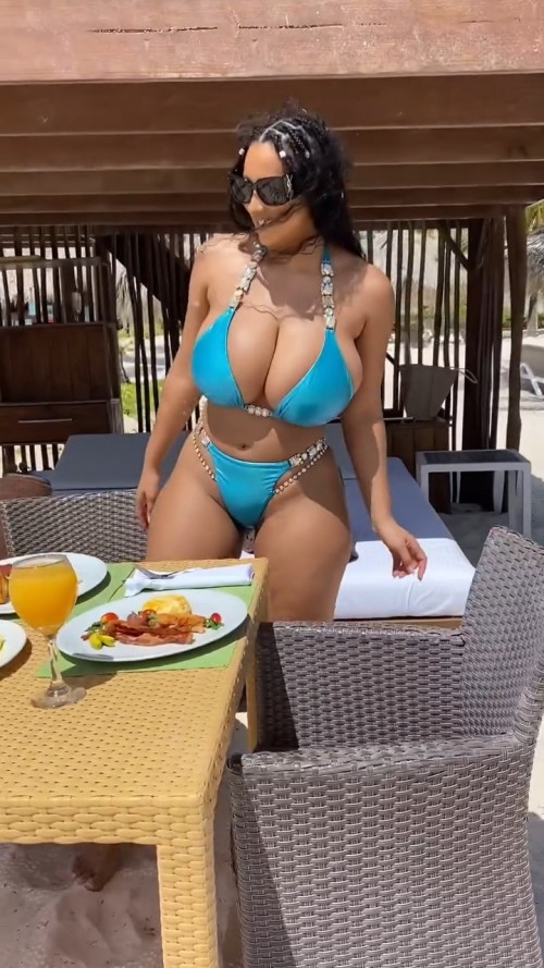 100031937157fe13fb868f456c.jpg