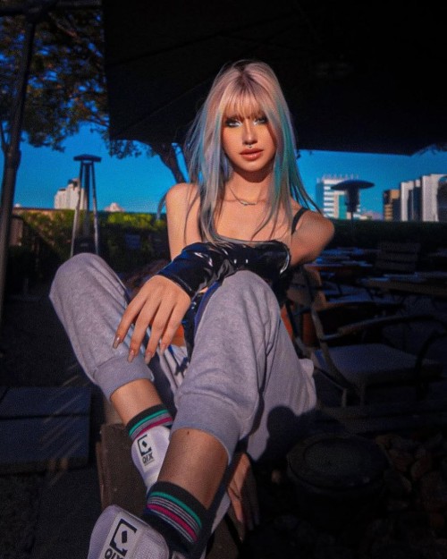 10003543589034faa587b08de6