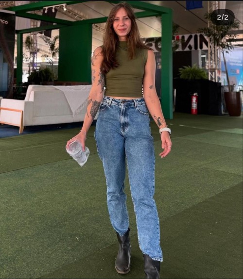 1000695325df4a39dcefb529d6.jpg